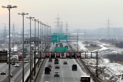 Минтранс хочет привести дороги России в "100%-но нормативное состояние" к 2019 году