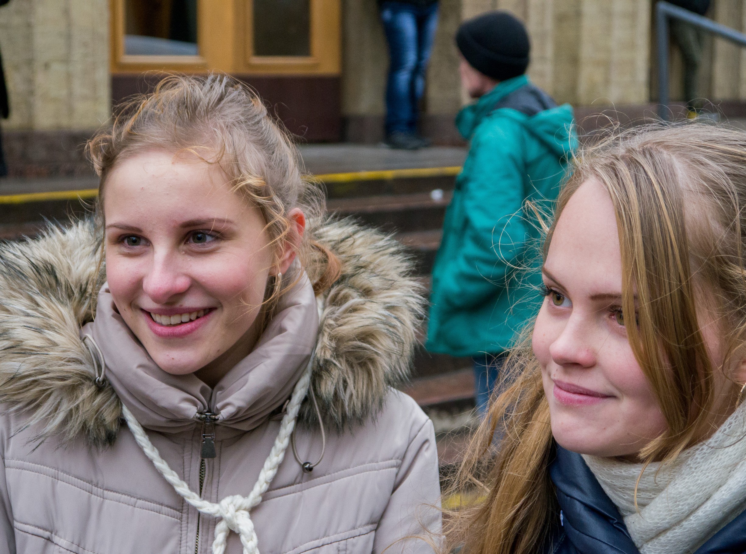 Настя и Арина, учащиеся гимназии №171