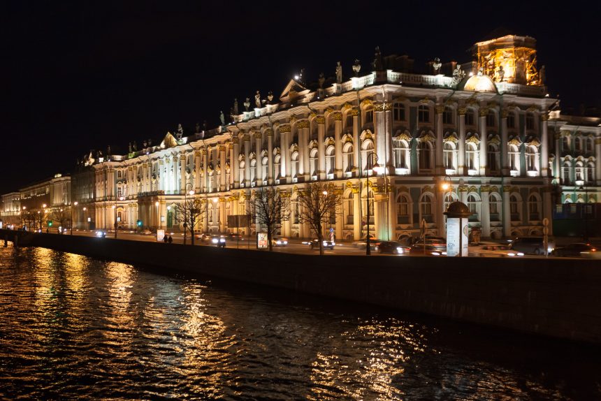 Эрмитаж, Петербург, Дворцовая набережная