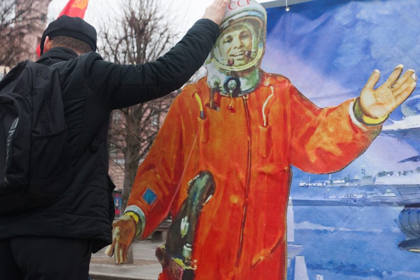 день космонавтики