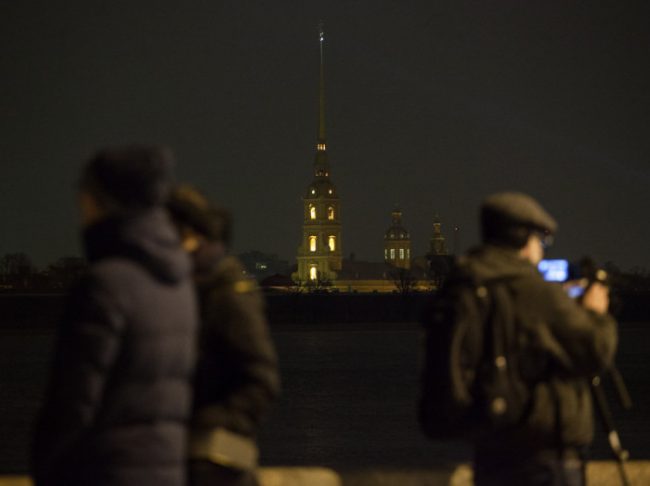 час земли