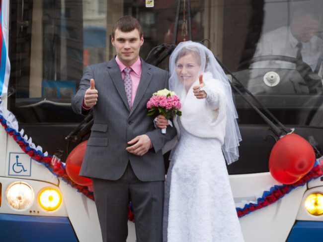 свадьба в троллейбусе