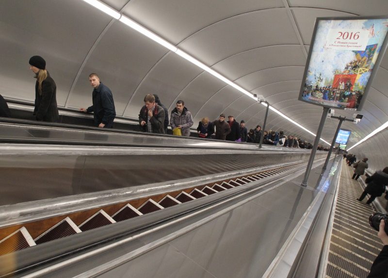 метро выборгская 5