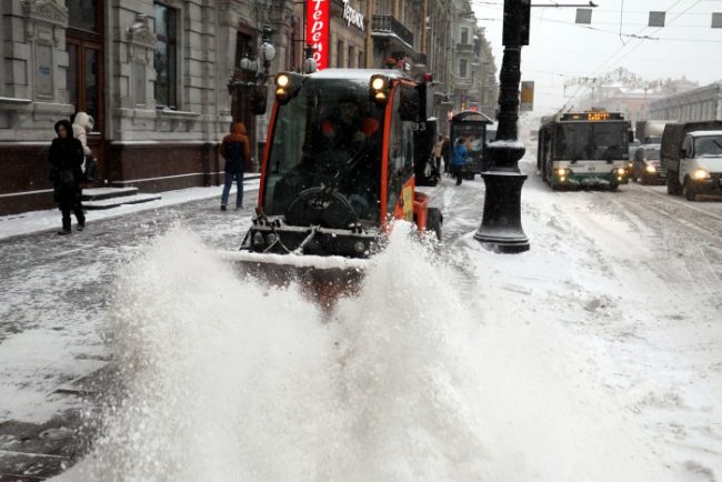 снег зима в петербурге уборка снега