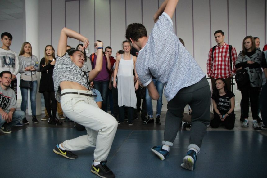 танцы хип-хоп фестиваль субкультур дом молодежи