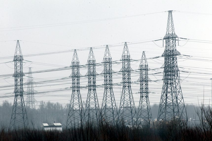 высоковольтные линии электропередач лэп энергетика электричество
