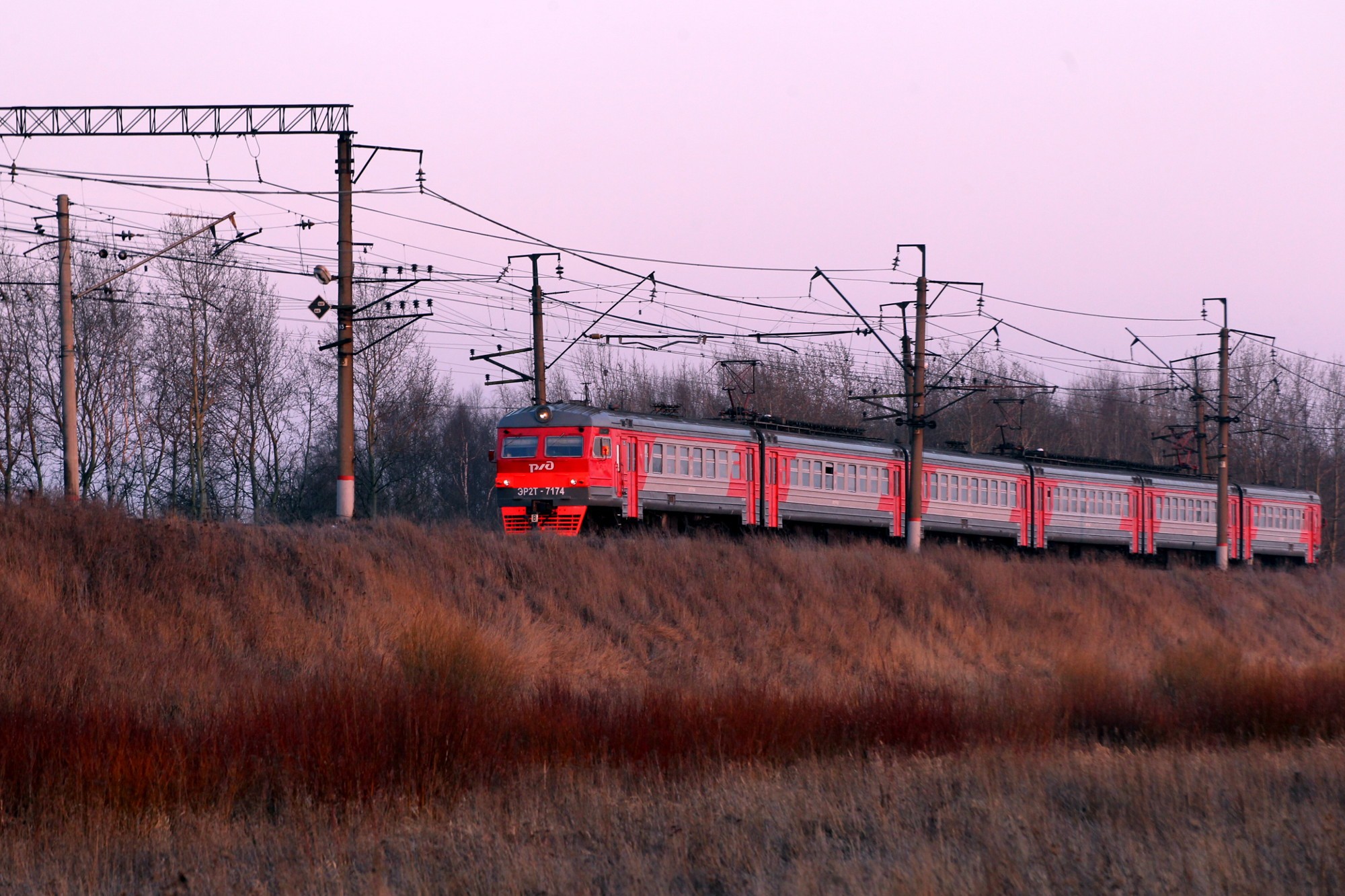 электричка электропоезд варшавское направление железная дорога железнодорожный транспорт