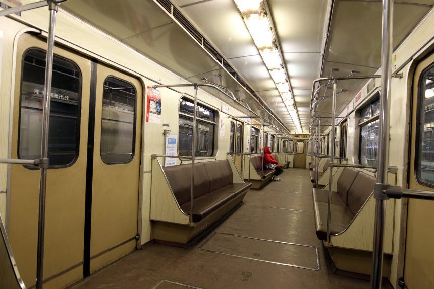 вагон метрополитена
