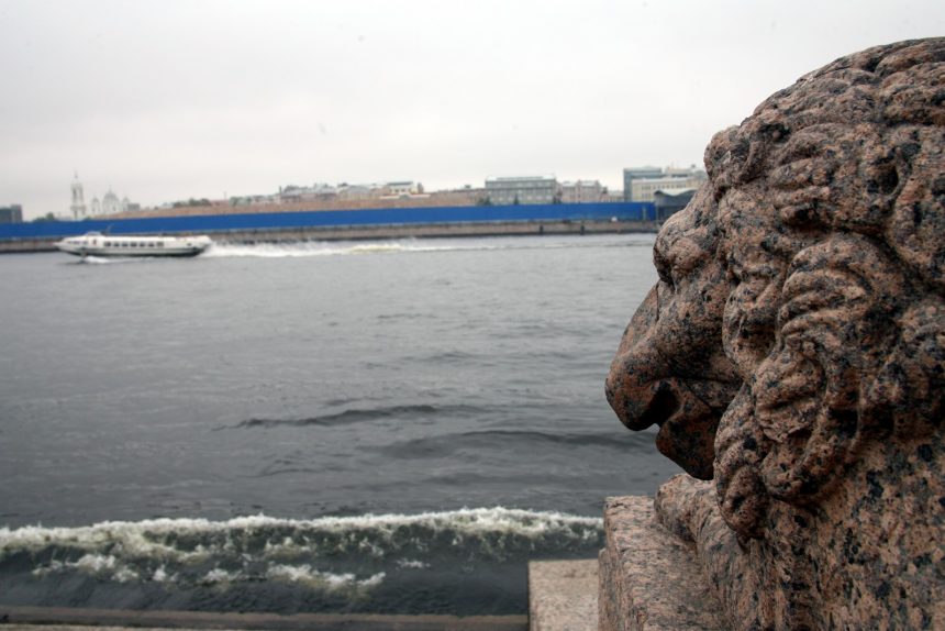 судебный квартал набережная европы малая нева