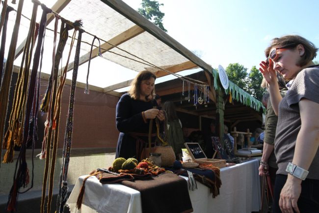 фестиваль Ремесленные и кулинарные традиции Литвы средневековье реконструкторы