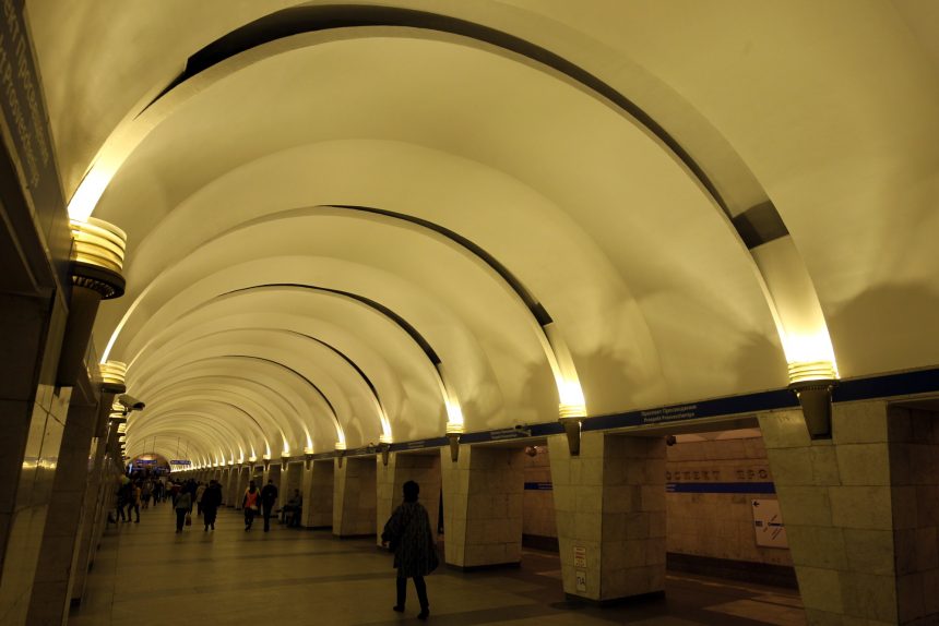 станция метрополитена проспект просвещения