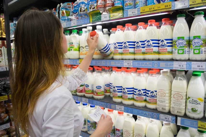 магазин супермаркет молочные продукты молоко покупки