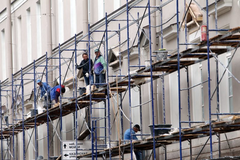 ремонт фасадов в переулке Гривцова строительные леса