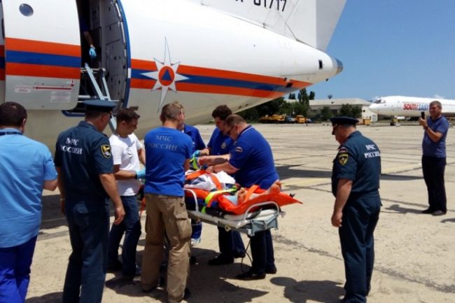 самолёт ан-148 мчс санитарная эвакуация махачкала санкт-петербург больные пациенты