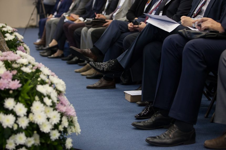 пмиф 2016 инновационный форум ноги