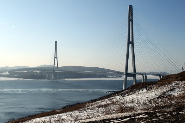 Русский мост через пролив Босфор Восточный Владивосток