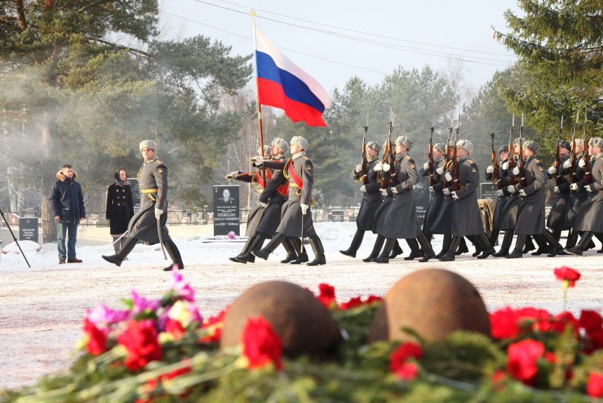 Вахта памяти, захоронение останков погибших во время ВОВ солдат