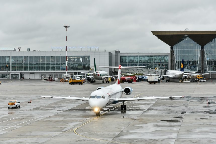 аэропорт пулково самолёт авиалайнер воздушное сообщение