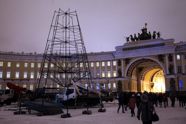 новогодняя ёлка дворцовая площадь главный штаб