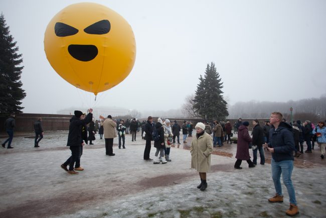 митинг против передачи Исаакиевского собора РПЦ / Марсово поле