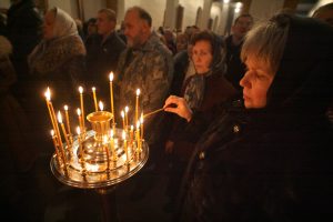 рождество богослужение церковь свечи религия