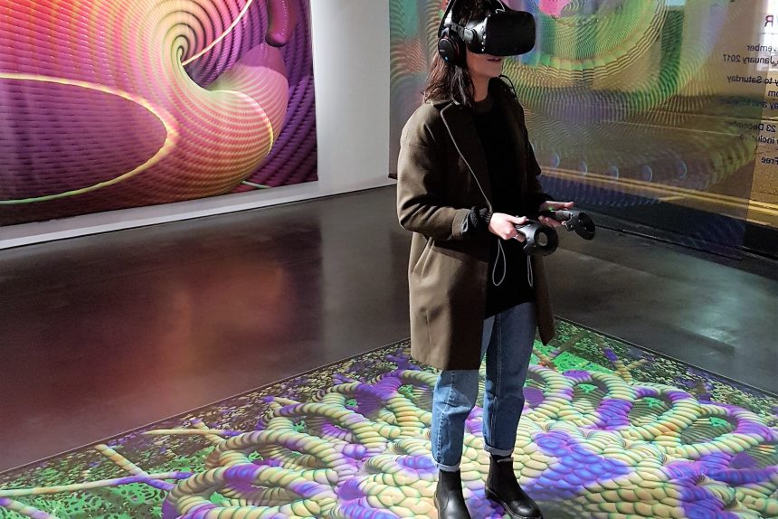 Уильям Лейтам. Mutator VR. Интерактивная видео-инсталляция Cyberfest