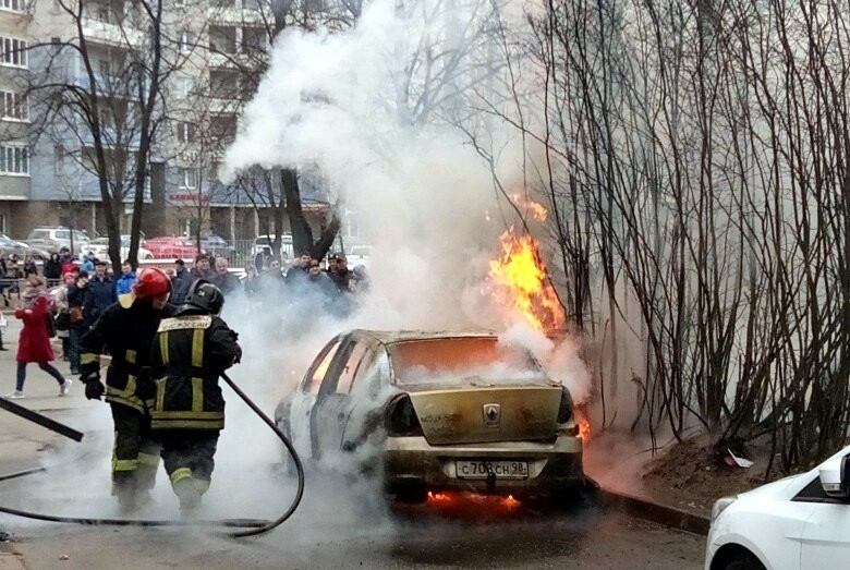 пожар сгорел автомобиль проспект науки