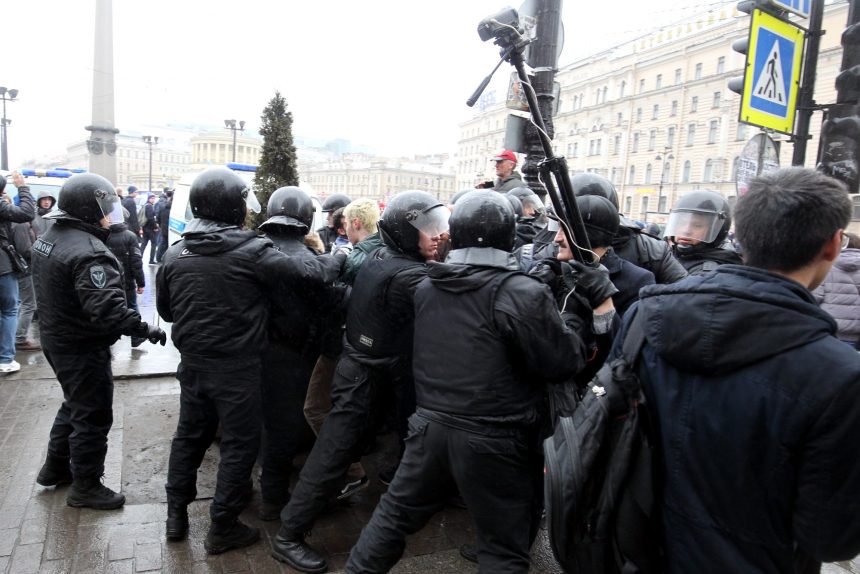 оппозиция митинг марш шествие невский проспект задержание полиция омон онвамнедимон