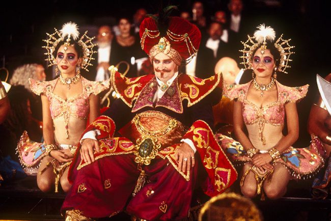 кадр из фильма "Мулен Руж" (Moulin Rouge!), 2001/Twentieth Century Fox Film Corporation/Bazmark Films/Angel Studios