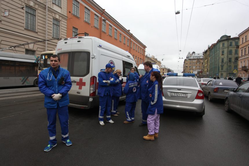 взрывы в петербургском метро скорая помощь врачи