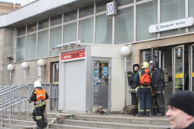 пожарные взрывы в петербургском метро