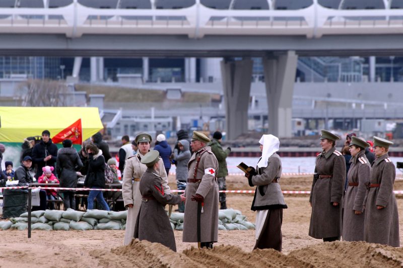 фестиваль боевая сталь реконструкторы медсёстры первая мировая война