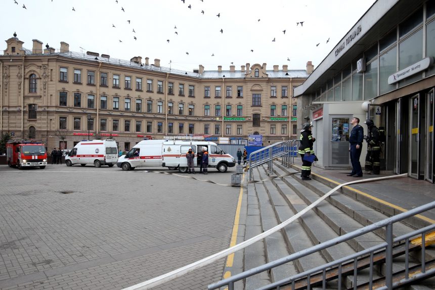 мчс пожарные станция сенная площадь теракты взрывы в метро петербурга