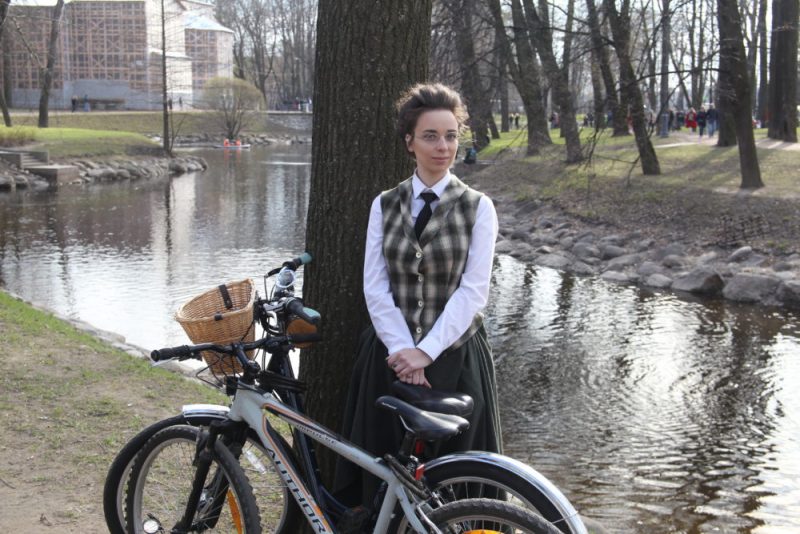 Твидовый велопробег Лопухинский сад велосипеды
