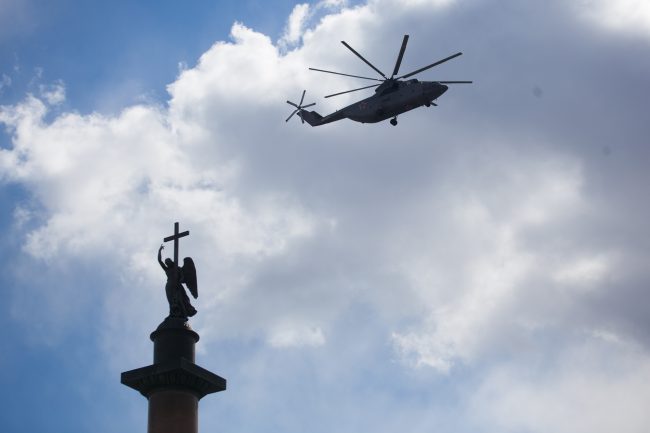 вертолет день победы 2017 парад