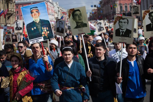 День Победы Бессмертный полк диаспора таджики