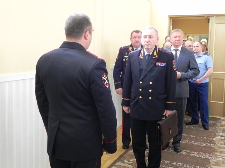Евгений Стасишин начальник управления на транспорте МВД по СЗФО транспортная полиция