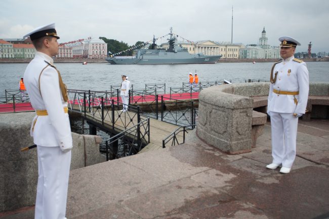 парад день военно-морского флота вмф военные корабли