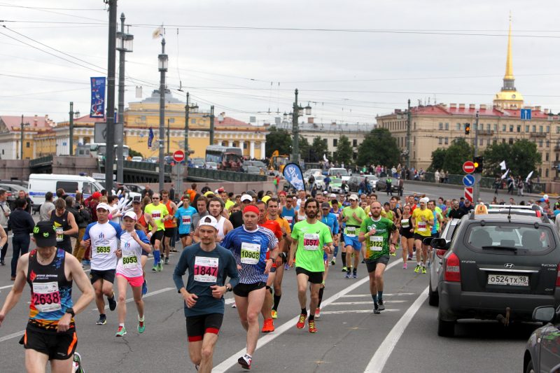 Марафон Белые ночи спорт бег лёгкая атлетика