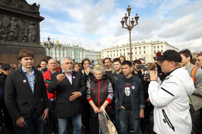 народный сход за свободный интернет дворцовая площадь Александр Расторгуев