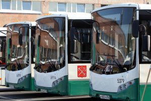 Два разбойника ограбили автобусный парк в Гатчине