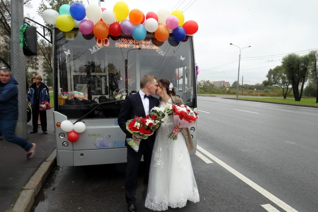 горэлектротранс троллейбус свадьба Ирина Белик Александр Макаров