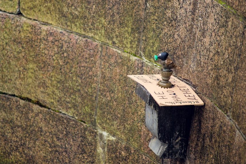 Чижик-Пыжик противогаз Гринпис Greenpeace экология