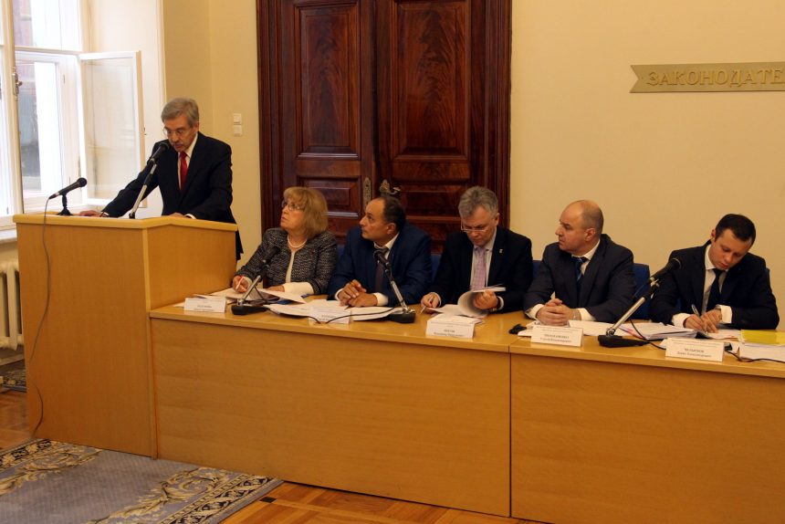 закс зс законодательное собрание комитет по законодательству омбудсмен Александр Шишлов уполномоченный по правам человека Ходунова Купченко Носов Трохманенко Четырбок