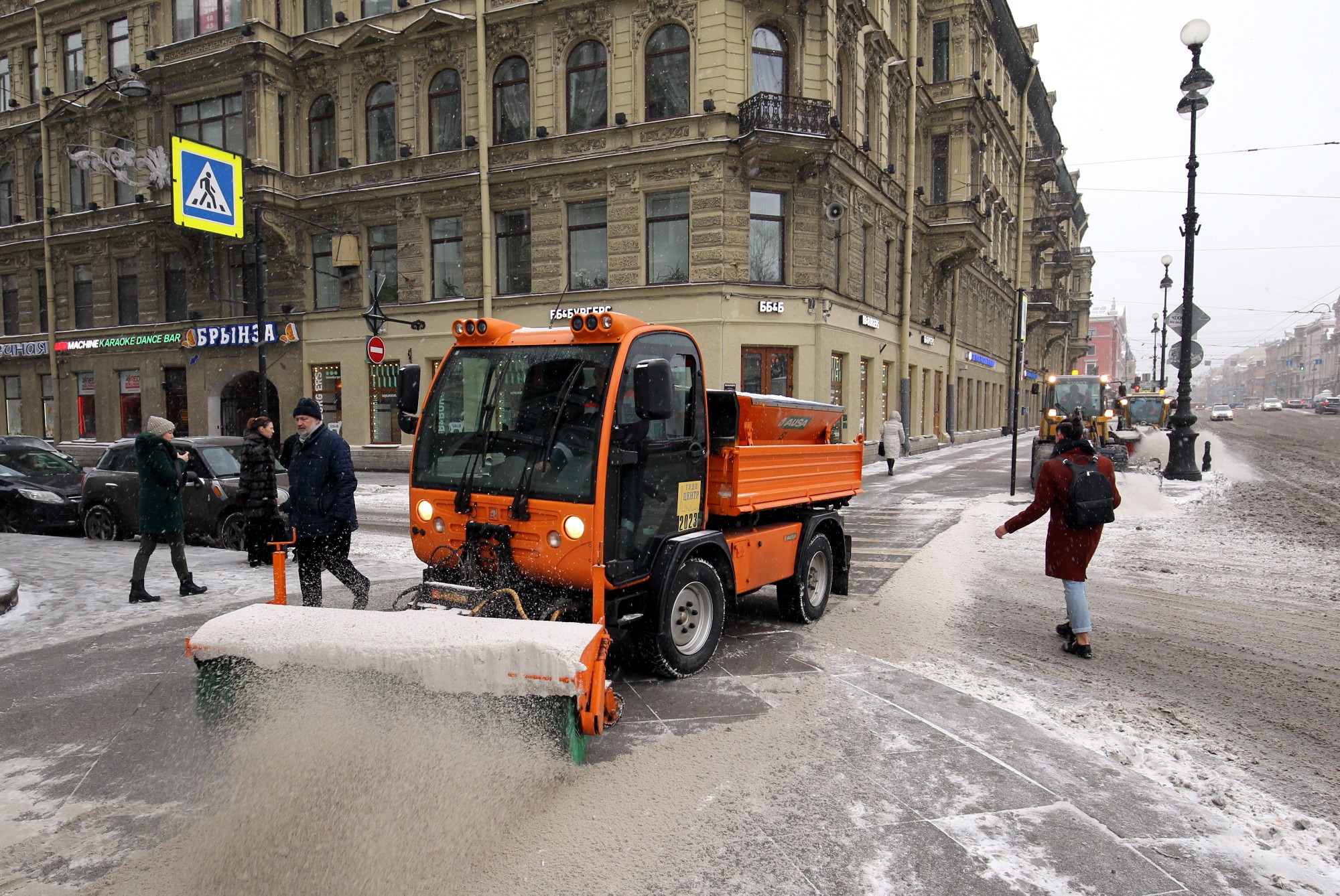 73 тыс. кубометров снега – новый рекорд коммунальных служб Питера Copy_of_I63F3711