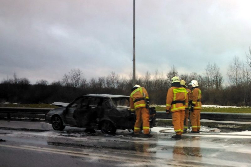пожар автомобиль пулковское шоссе