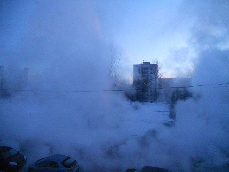 прорыв трубы теплоснабжения пар улица Танкиста Хрустицкого