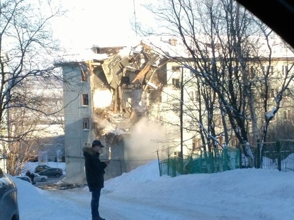 взрыв бытового газа Мурманск разрушенный дом