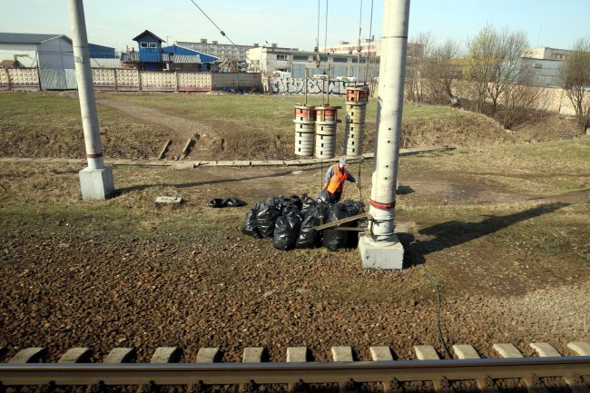 полоса отвода железной дороги уборка мусора