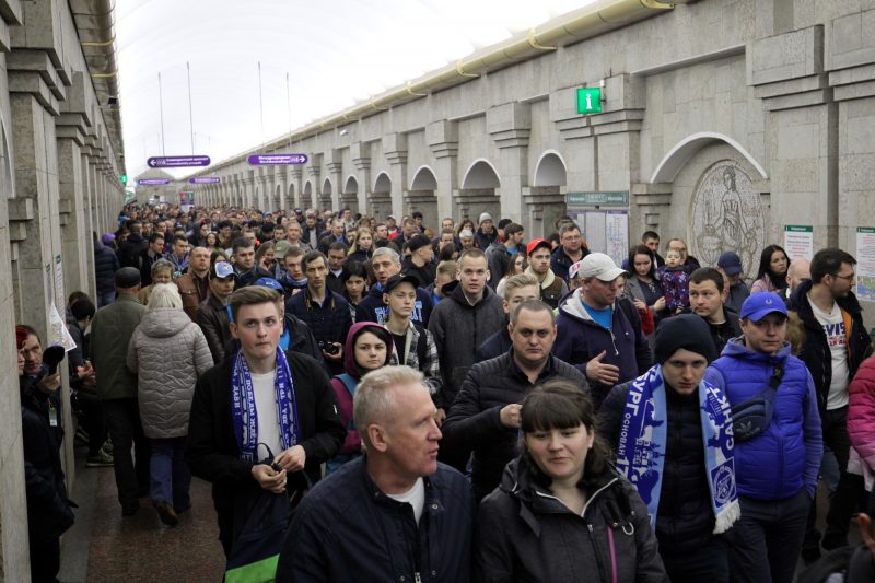 станция метро Крестовский остров фанаты Зенита